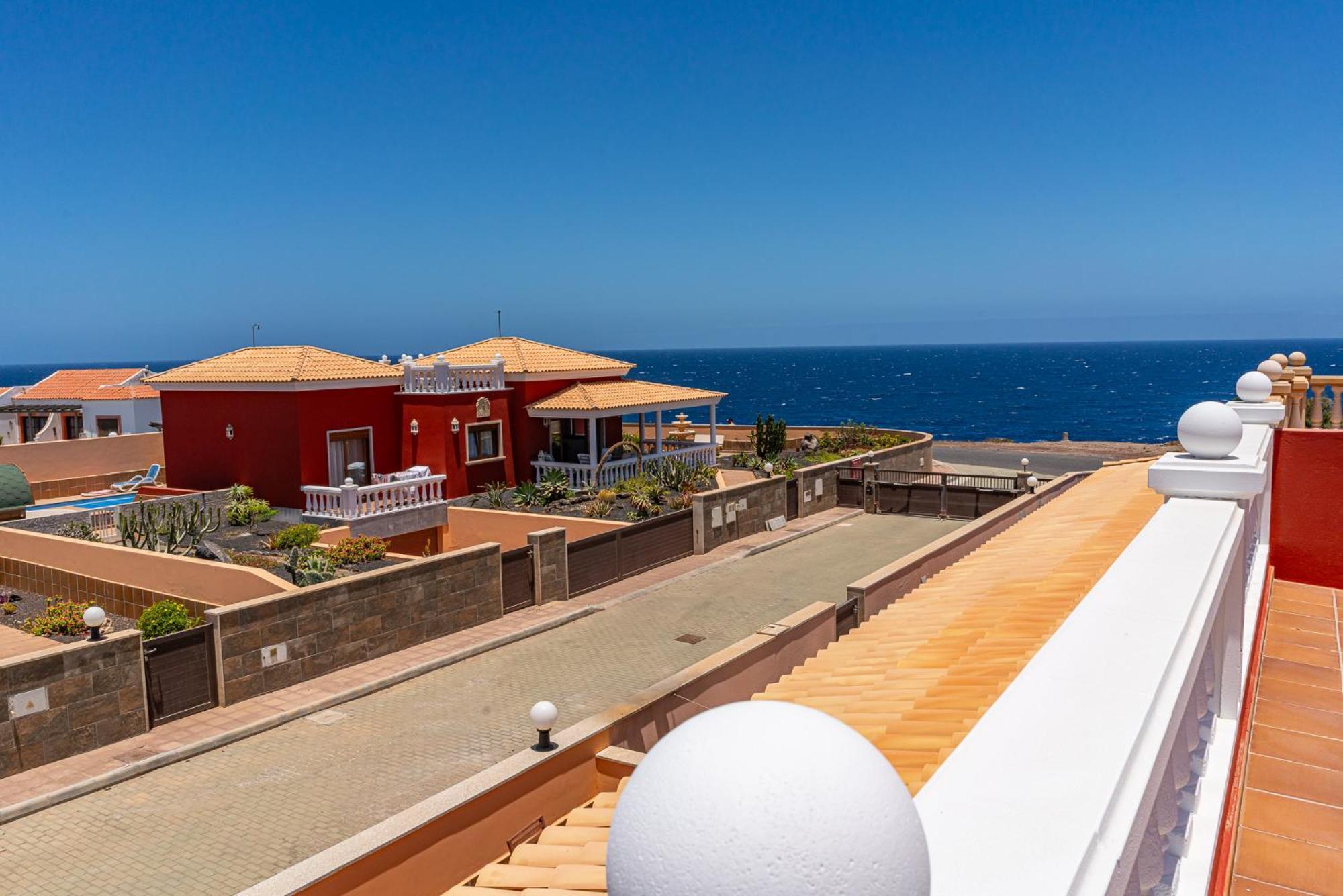 Villa Oceana - Cliffside Retreat Costa De Antigua Exterior photo