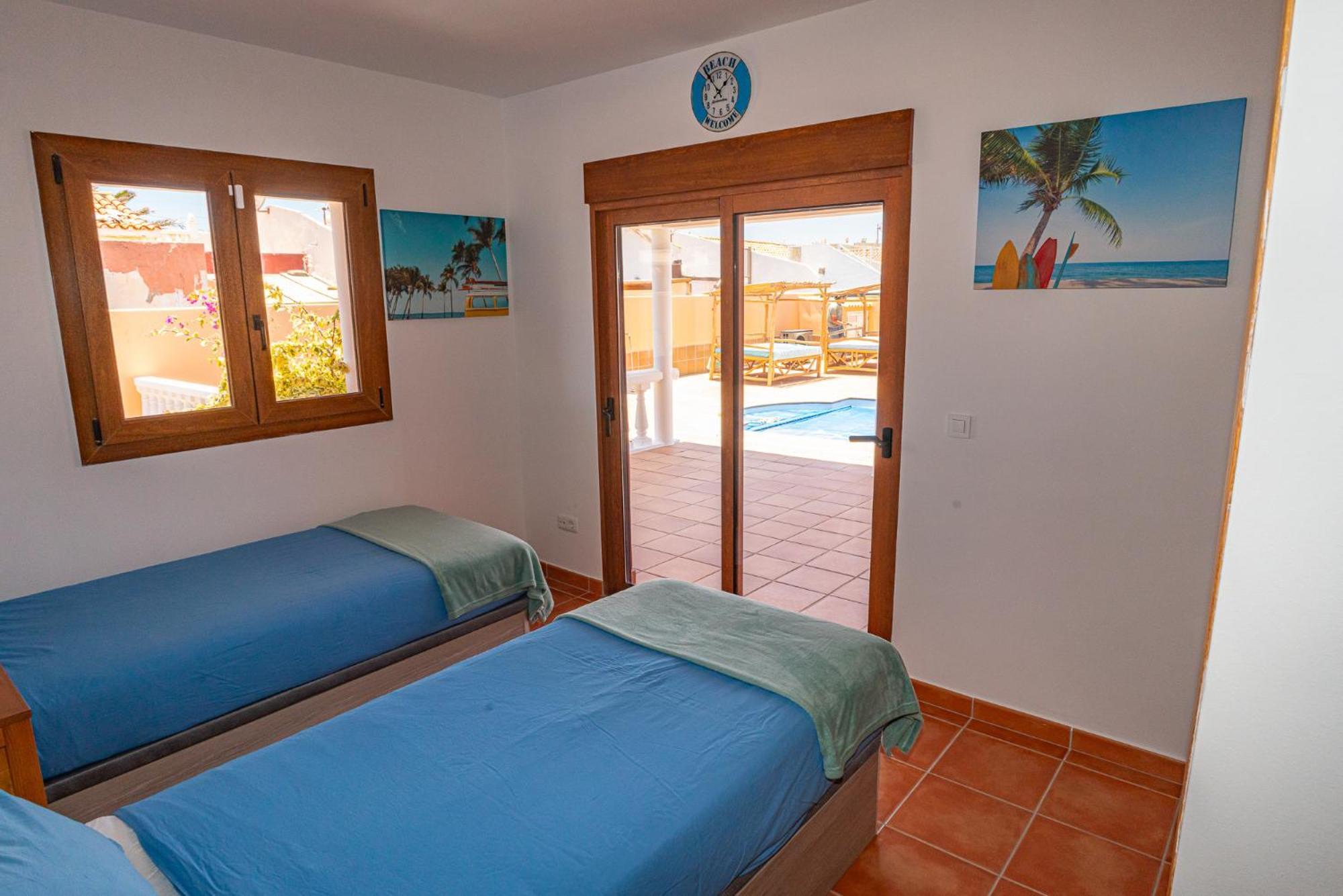 Villa Oceana - Cliffside Retreat Costa De Antigua Exterior photo